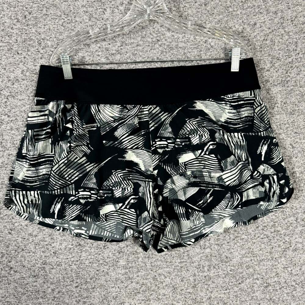 Title Nine Women's Size XL Printed Lined Activewear Running Shorts